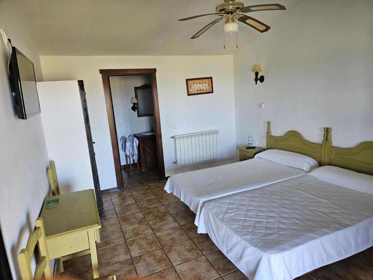 Hotel Rural Portilla De Monfraguee Toril  エクステリア 写真